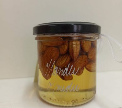 Mandle v akátovém medu ze Slezské zahrádky 170 g