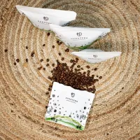 Degustační balíček To nejlepší z celého světa 3 bílé sáčky kávová zrna na sisalovém kruhu