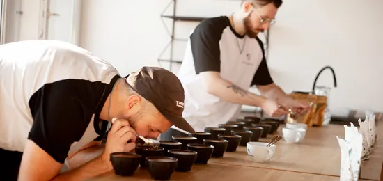 Cupping: Umění degustace kávy pro každého