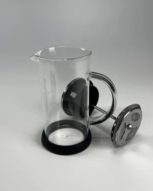 french press skleněná karafa kovový filtr s držadlem